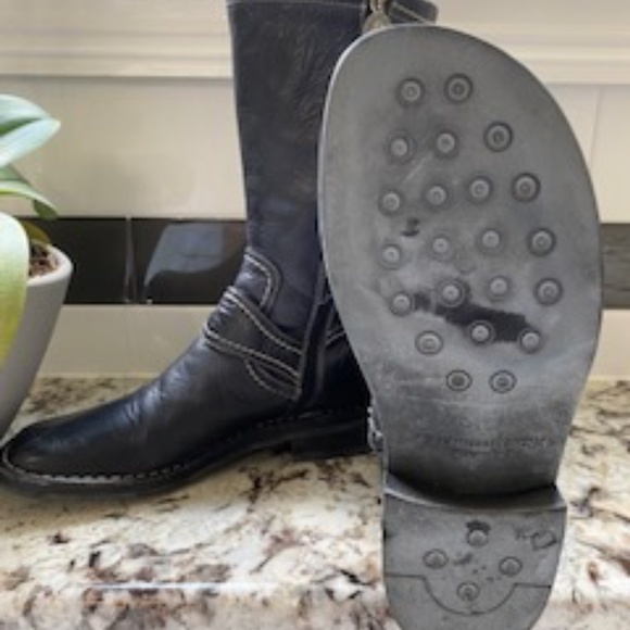 Donald Pliner AMY moto boot 6.5 black - Picture 6 of 7